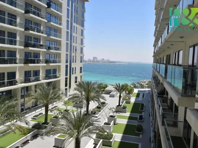 Beach Dream - A Luxury 1 Bedroom Apartment With Direct Beach Access Рас ал Хайм Екстериор снимка